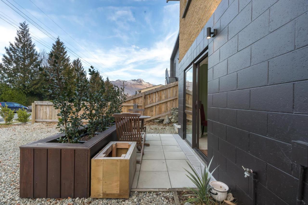 Private Studio On Fryer Queenstown Exterior foto